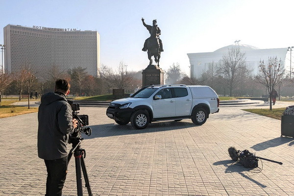 Zaamin and Nurata Mountains in the spotlight of Warner Brothers