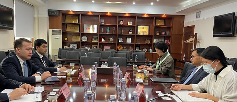 Chinese textile workers express interest in further development of cooperation with Uzbek partners