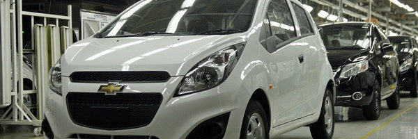 UzAuto Motors sends the first batch of Spark cars to Lebanon